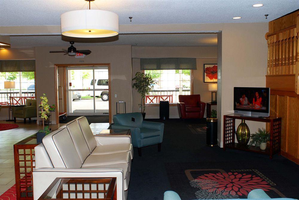 Northfield And Conference Center 3*