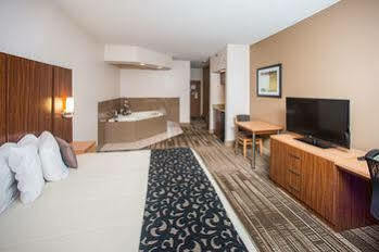 Hotel Northfield And Conference Center Springfield